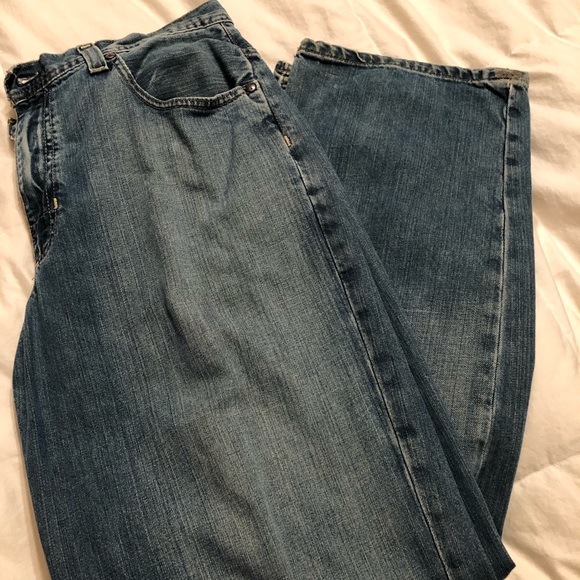 Old Navy Jeans - Picture 1 of 3